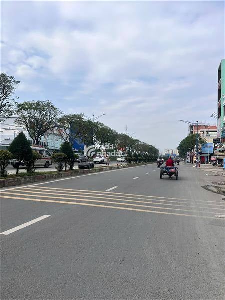 MẶT TIỀN CỘNG HÒA - PHƯỜNG 13 TÂN BÌNH-DT: 4.1*40M2 (153M2)- FULL THỔ CƯ- 29 TỶ