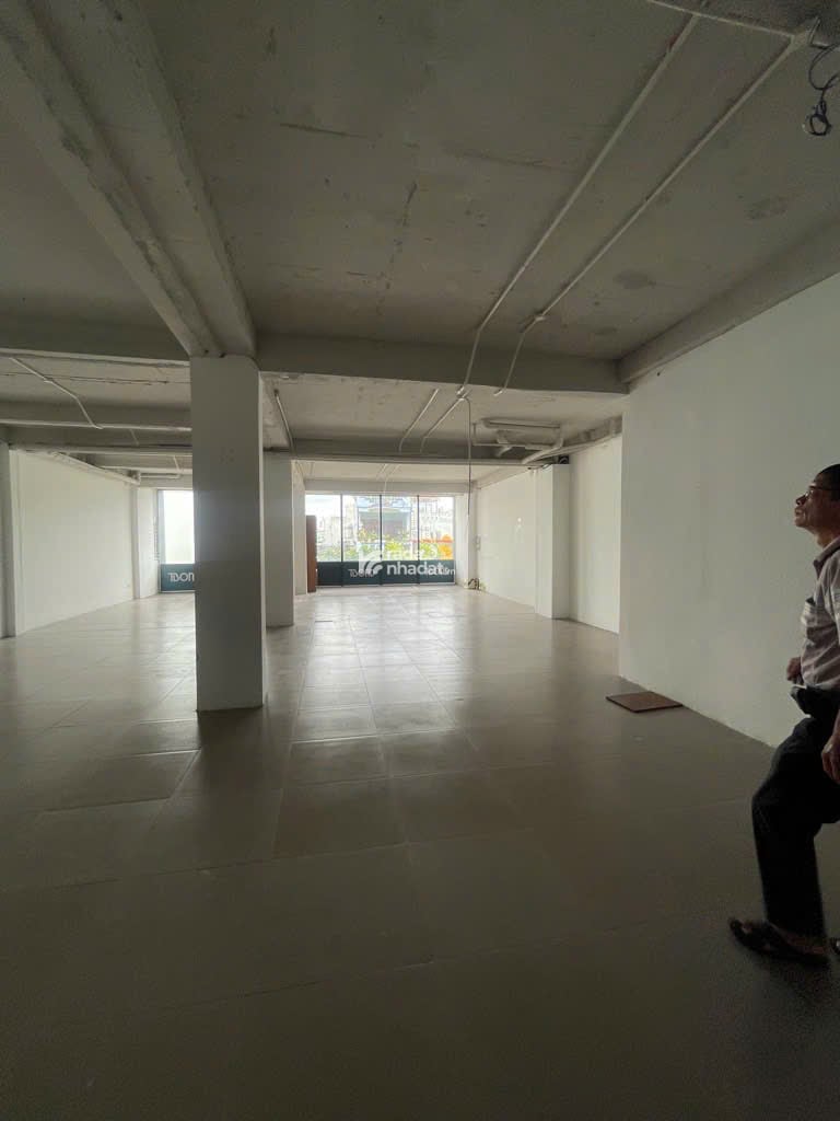 Tòa nhà 5 tầng MT đường Gò Dầu, 216m2, ngang 10m, Doanh thu hơn 2 tỷ