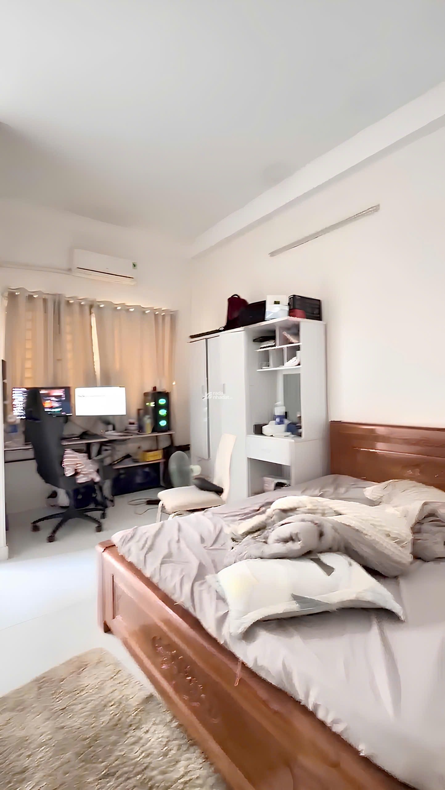 Nhà Đúc 3 Tầng - DT: 4x12 (48m2) - Hạ 1OOTr - Ngay Tân Sơn Nhì -- chỉ 4,x ty