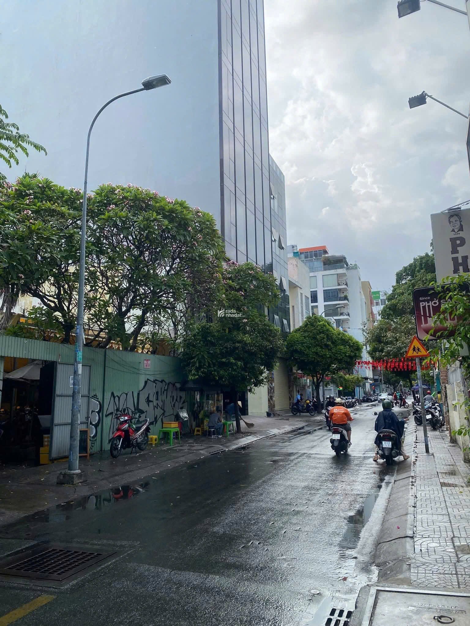 HOT 115 tỷ! Bán GẤP Building MT Đ. Hồ Hảo Hớn Q1  8x25m  hầm 6 Tầng TM.