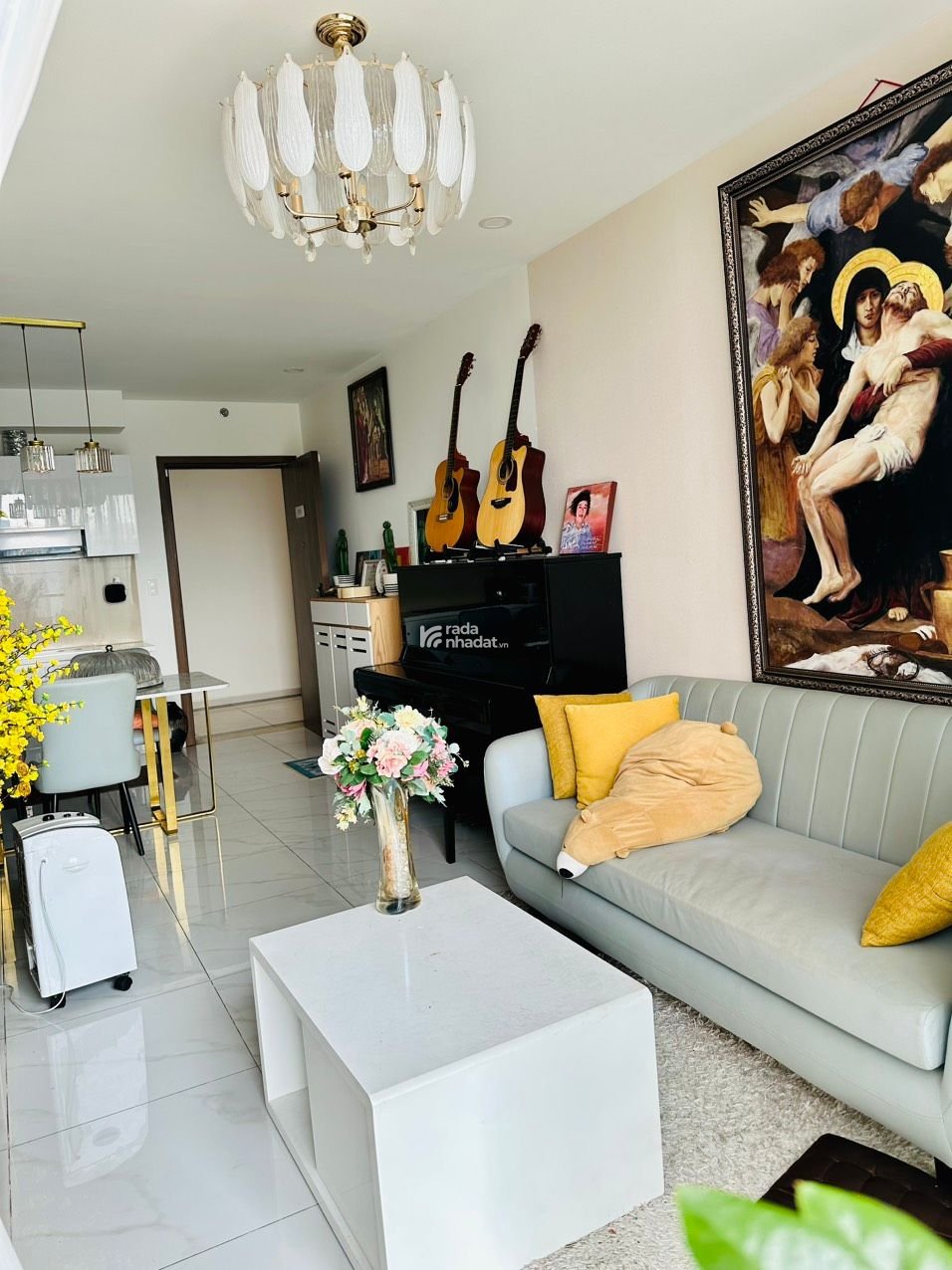 Cần bán gấp office-tel Centana Thủ Thiêm, căn góc diện tích 61m2, giá 2,9 tỷ, LH 0938 488 ***