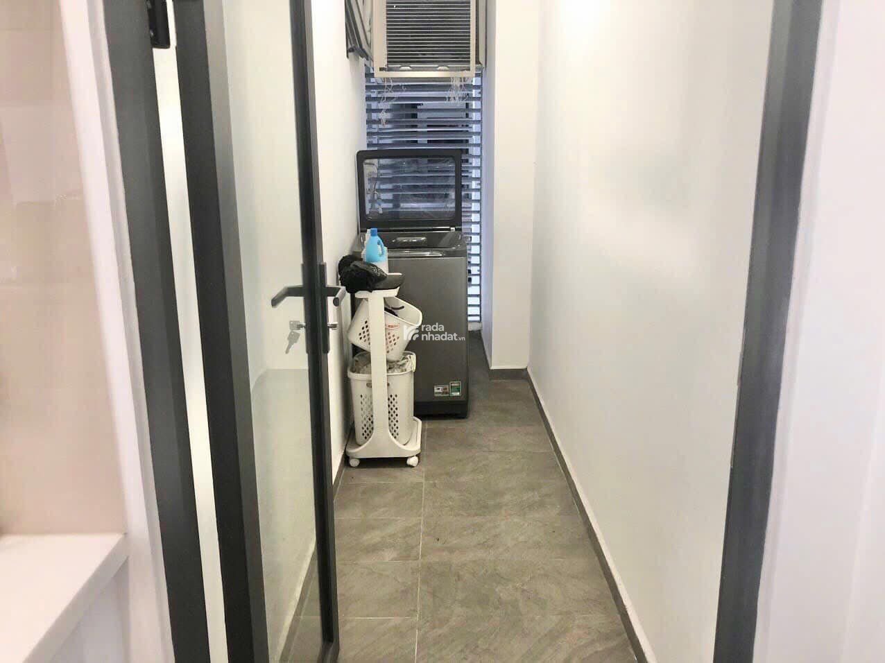 Cần bán gấp office-tel Centana Thủ Thiêm, căn góc diện tích 61m2, giá 2,9 tỷ, LH 0938 488 ***