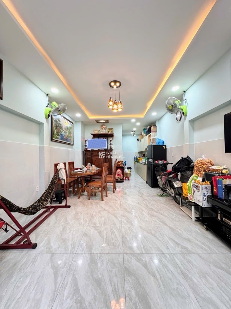 CÓ NGAY NHÀ VỊ TRÍ ĐẸP HẺM THÔNG - NHÀ 2 TẦNG QUÁ ĐẸP KIÊN CỐ - 48M2 - NGAY  