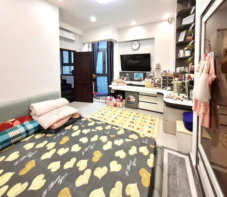 Nhà siêu xinh Hẻm Ô tô Lê Văn Sỹ - QUẬN 3 - 6.5 x 6 m - 5 Tầng - 8.99 tỷ