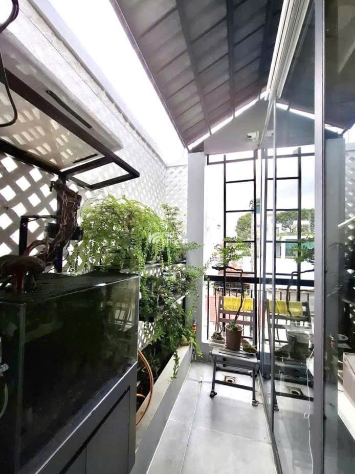 Nhà siêu xinh Hẻm Ô tô Lê Văn Sỹ - QUẬN 3 - 6.5 x 6 m - 5 Tầng - 8.99 tỷ