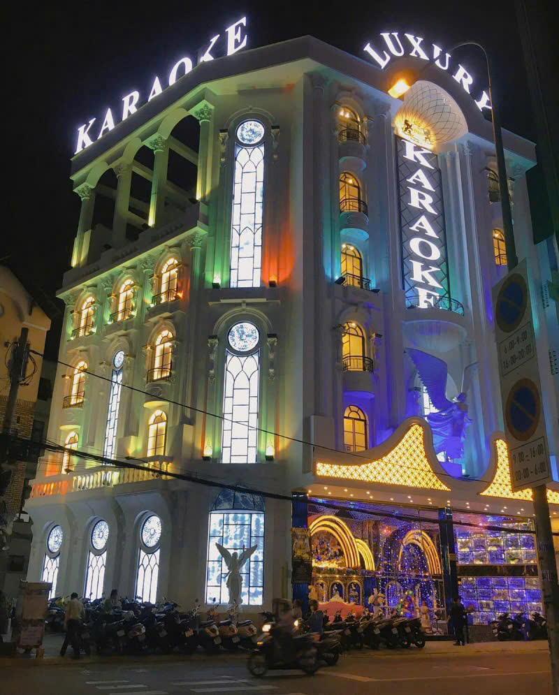 Bán building căn góc 2 mặt tiền khu Út Tịch Tân Bình Hầm  7 tầng Giá 150 tỷ