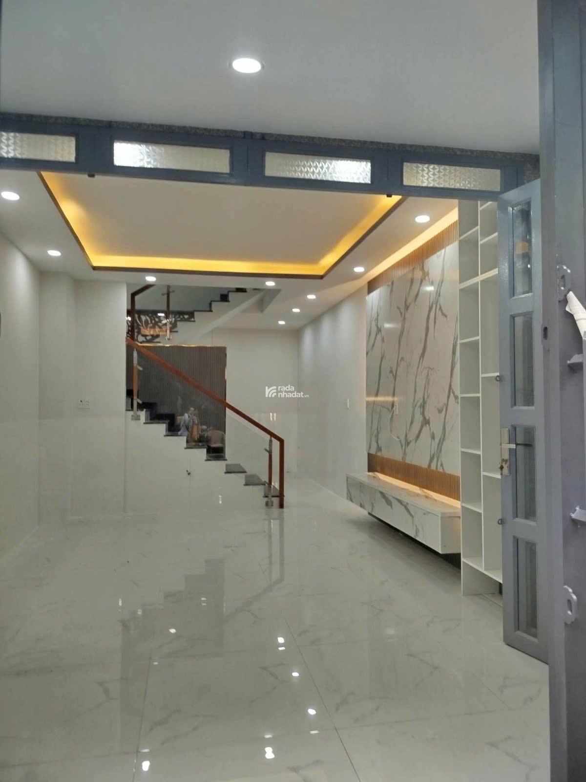 BÁN NHÀ HẺM XE HƠI ÂU DƯƠNG LÂN - NHÀ MỚI ĐẸP, VÀO Ở NGAY!