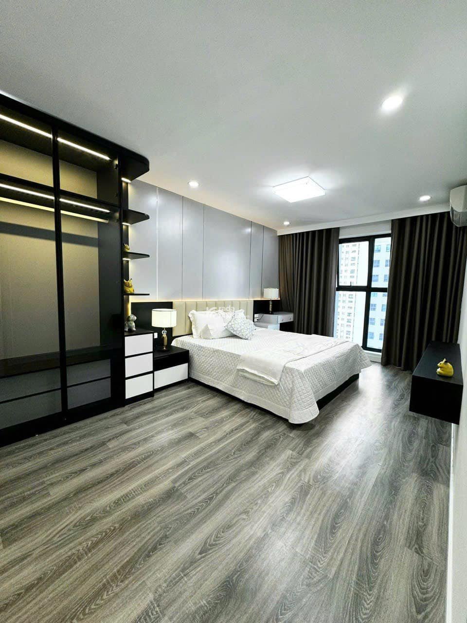 Bán căn hộ chung cư Goldmark City 136 Hồ Tùng Mậu toà Diamond 135m2 giá tốt