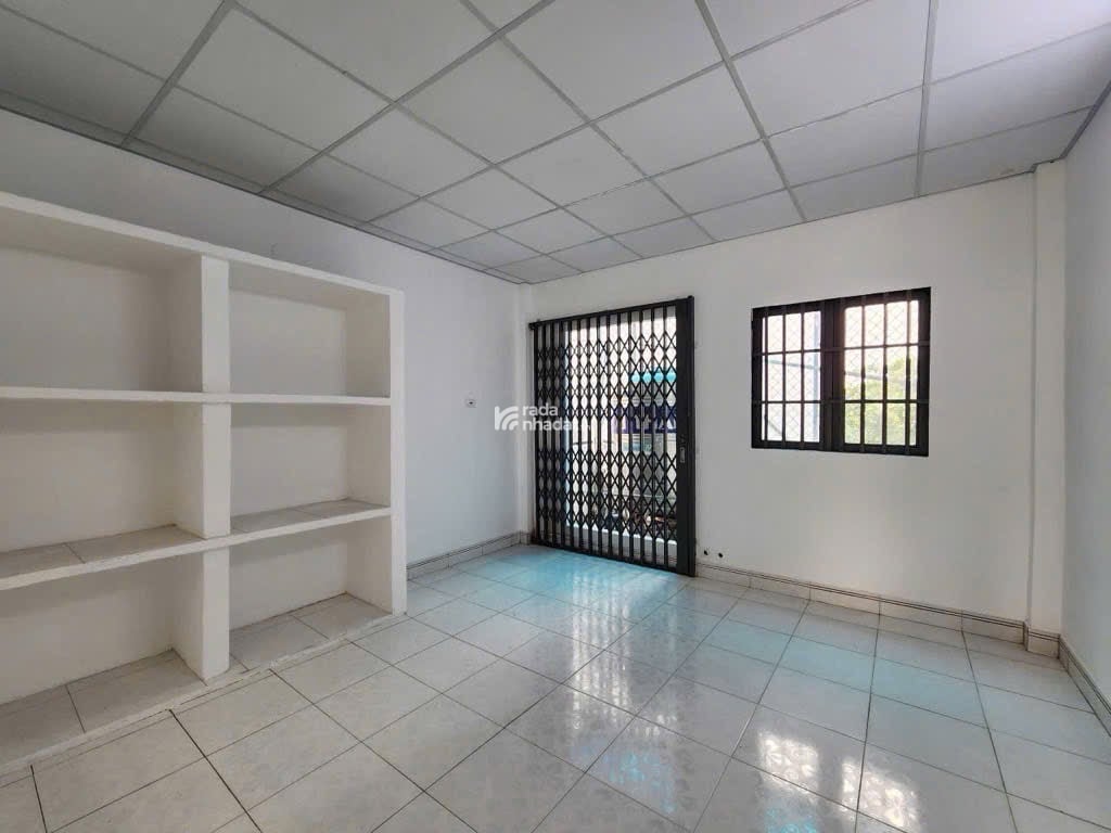 Nhà Hẻm Xe Tải - Bình Tân - Giáp Võ Văn Kiệt - 52m2 - 3 tầng - chỉ nhỉnh 5ty