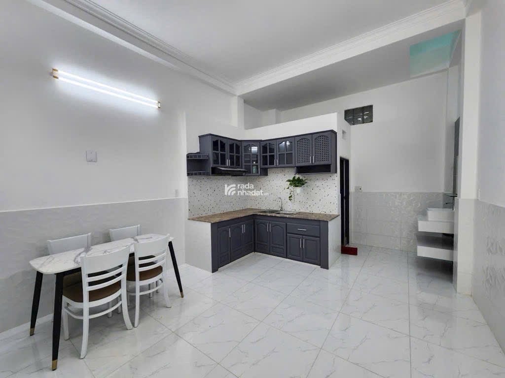 Nhà Hẻm Xe Tải - Bình Tân - Giáp Võ Văn Kiệt - 52m2 - 3 tầng - chỉ nhỉnh 5ty