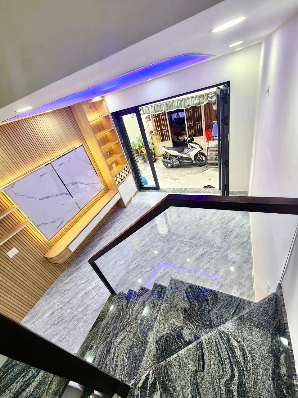 Nhà Đẹp Hẻm Thoáng – Huỳnh Tấn Phát Q7 – Cách KCX 500m – full nội thất Vào Ở Ngay