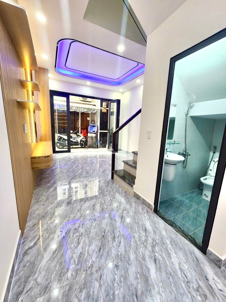 Nhà Đẹp Hẻm Thoáng – Huỳnh Tấn Phát Q7 – Cách KCX 500m – full nội thất Vào Ở Ngay