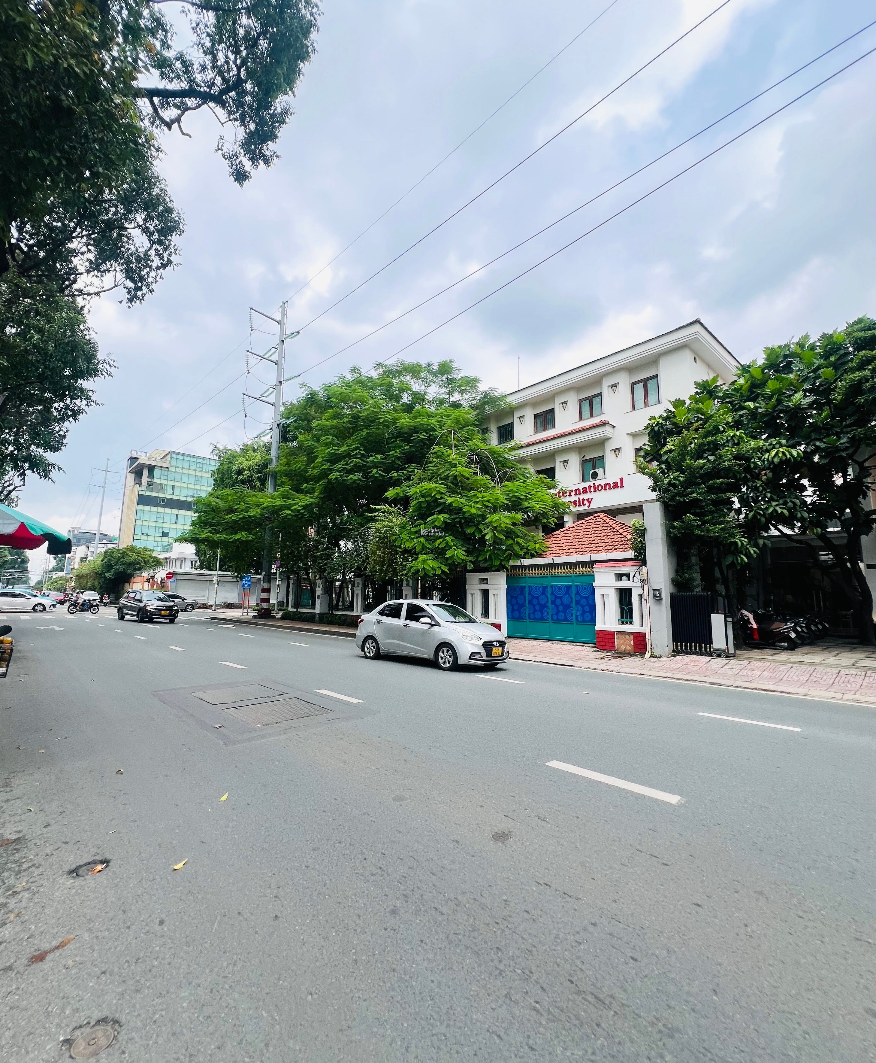 QUẬN 3 - HIẾM,  BÁN NHÀ 760m2 (19x40) MT ĐIỆN BIÊN PHỦ , NGAY PHẠM NGỌC THẠCH,  PASTURE 