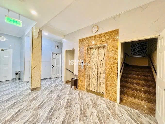 Siêu vị trí sát mặt tiền đường 3/2 quận 10 (DT 7,4x20m) 1 hầm 3 tầng tiện ở liền