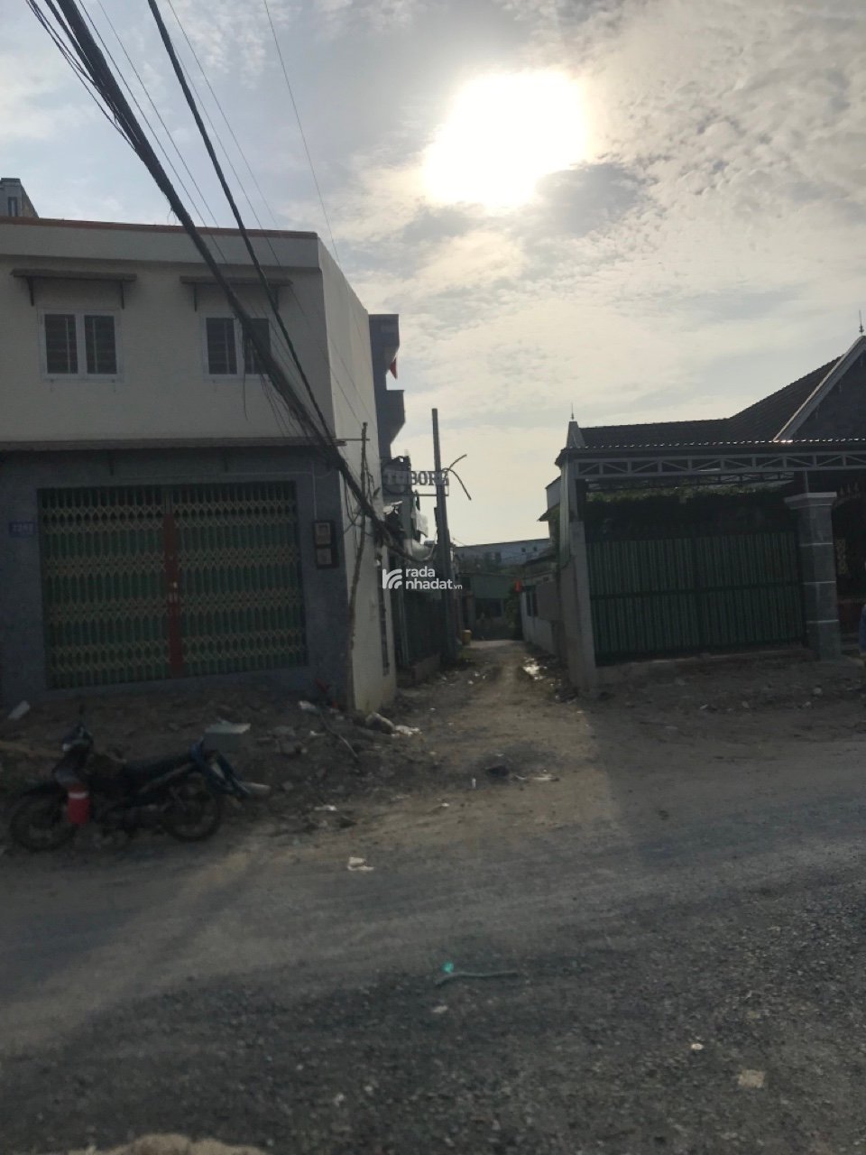Bán nhà Sổ hồng riêng 71.5 m2 xã Hưng Long, TP.HCM đường Văn Tiến Dũng