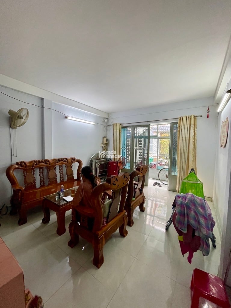 HXH NGAY TRUNG TÂM - BÌNH TÂN - NHÀ CỨNG CÁP