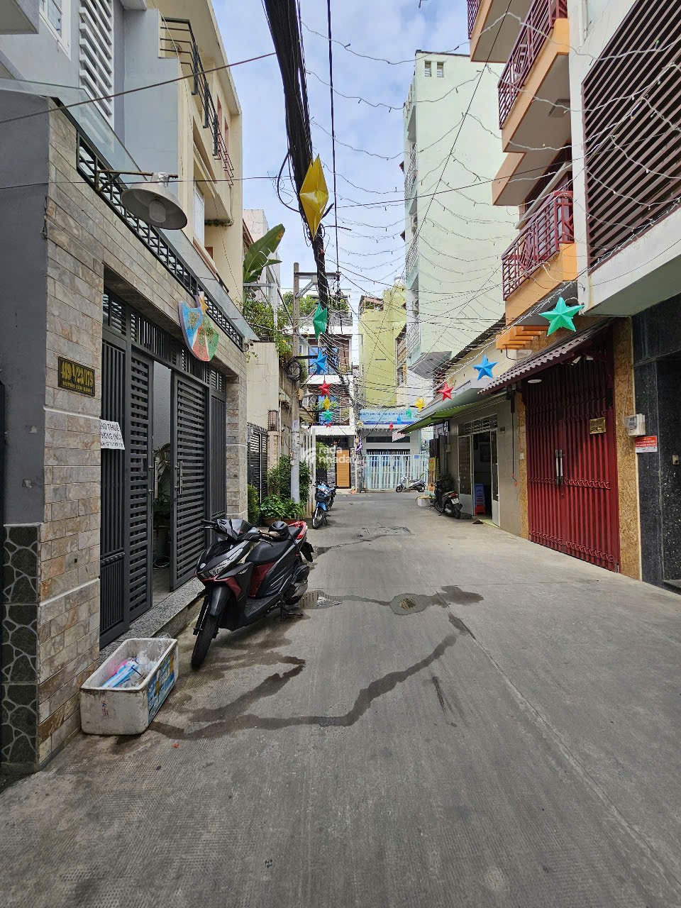 BÁN NHÀ 5 TẦNG_HXH VIP HUỲNH VĂN BÁNH, P. PHÚ NHUẬN_DT: 4,1x21m_CN: 85.4m2_GIÁ 15.7 TỶ