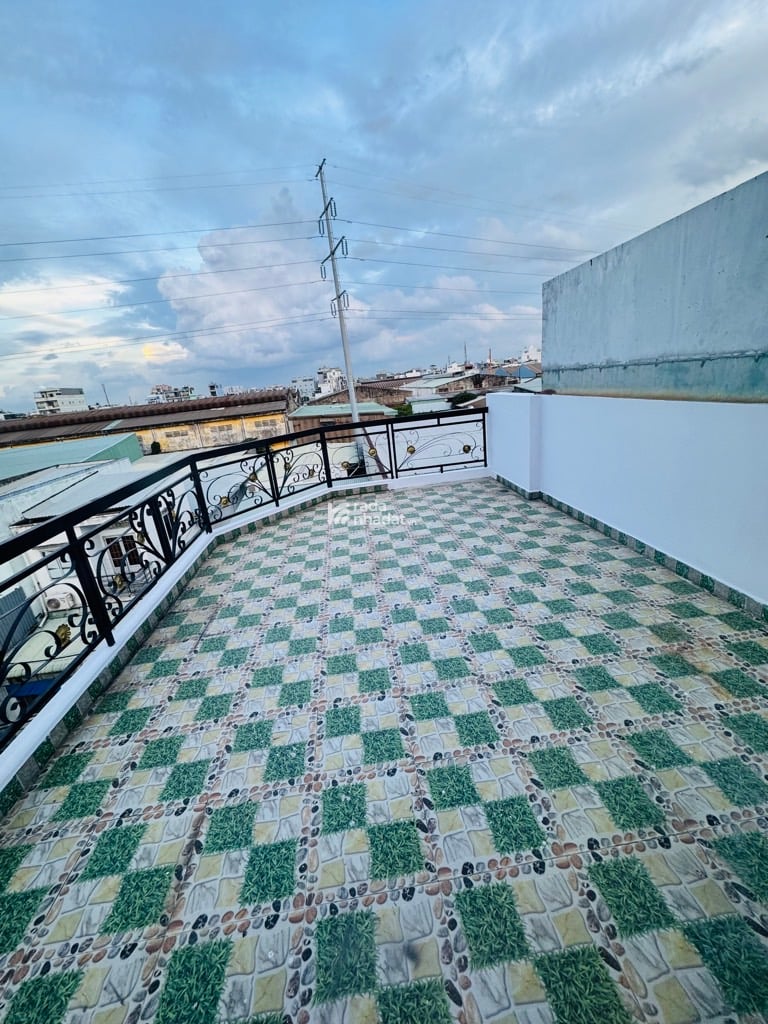 LÔ GÓC 4 TẦNG MỚI ĐẸP -  MẶT TIỀN LỘ LỚN MÃ LÒ - Ở VÀ KINH DOANH. 