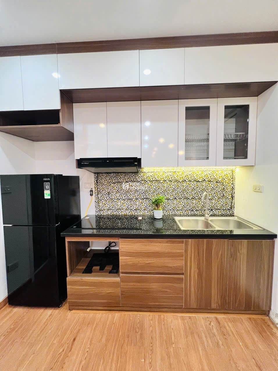 Bán căn 2 ngủ tòa B2 HUD2 Tây Nam Linh Đàm, 4,25 tỷ, 67m2 giá ưu đãi chỉ với