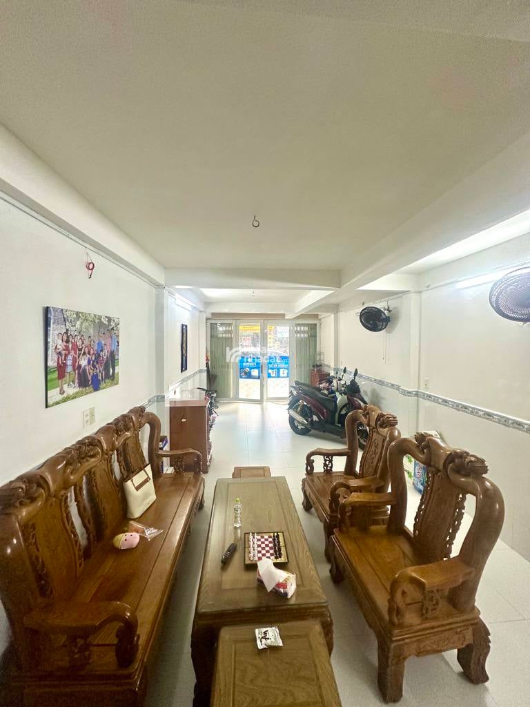 MẶT TIỀN HOÀ BÌNH - LUỸ BÁN BÍCH - TÔ HIỆU- KINH DOANH SẦM UẤT - NHỈNH NHẸ 13 TỶ