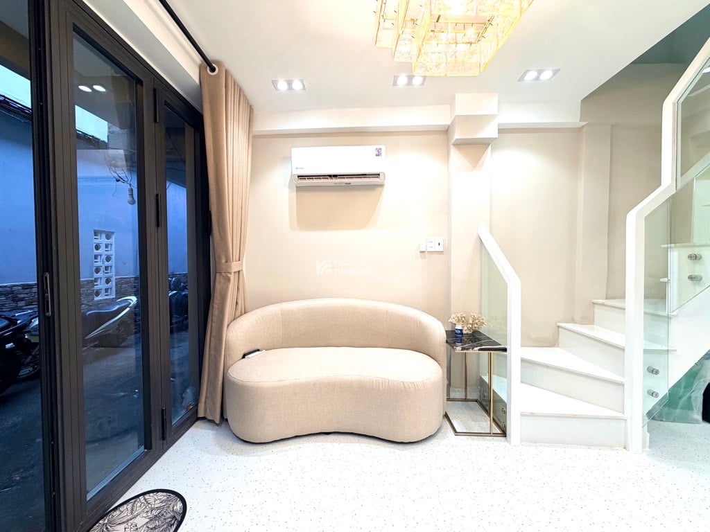 SIÊU PHẨM, ĐINH BỘ LĨNH, BÌNH THẠNH, 2 TẦNG MỚI Ở NGAY. GIẢM 650TR CHỈ 5.3T