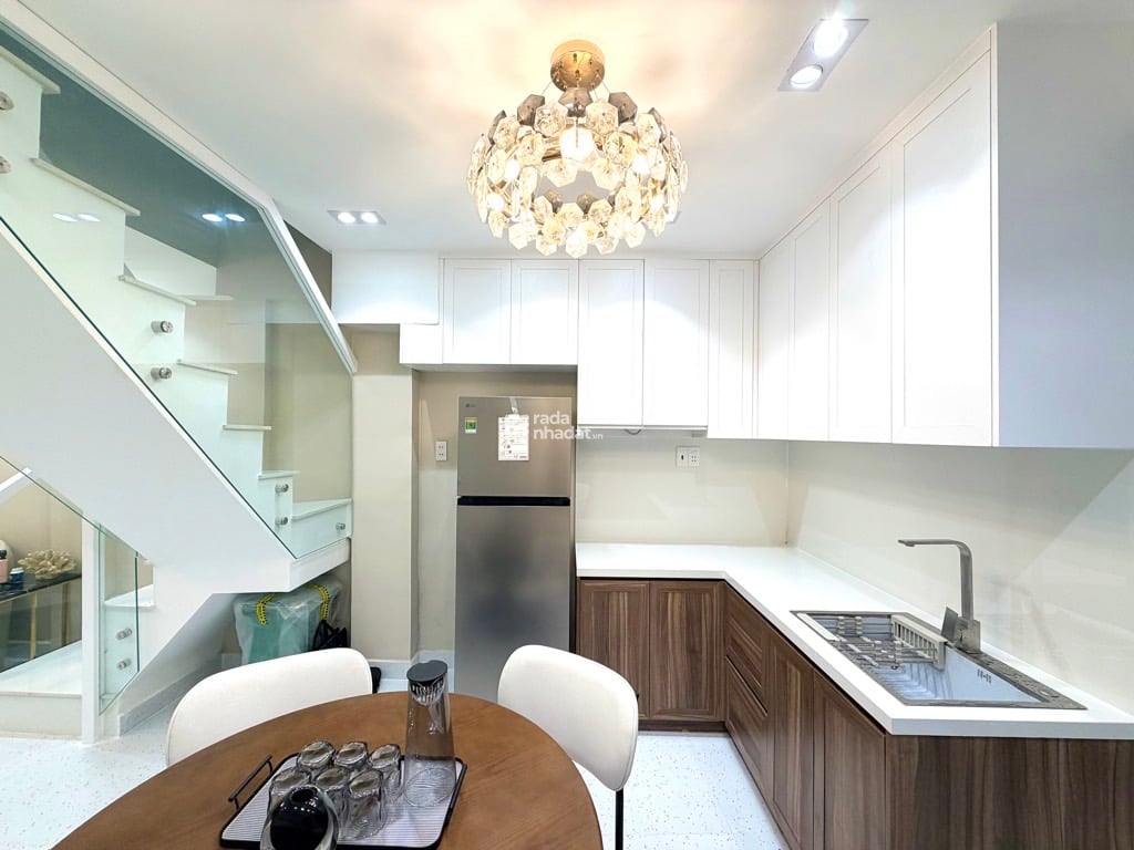 SIÊU PHẨM, ĐINH BỘ LĨNH, BÌNH THẠNH, 2 TẦNG MỚI Ở NGAY. GIẢM 650TR CHỈ 5.3T