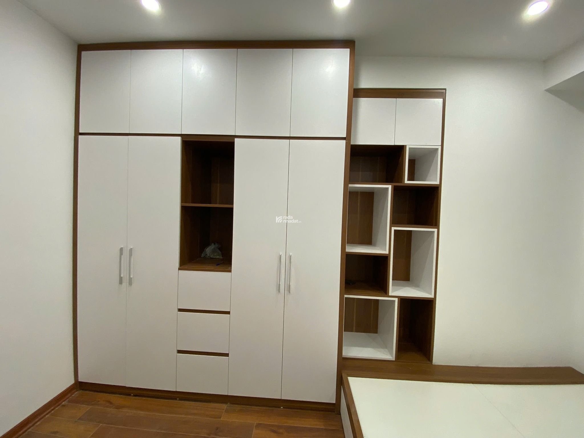 Bán căn hộ 79m2 toà 17T2 - Vinaconex3 tầng thấp nội thất đẹp giá 4,6 tỷ. LH 0569 619 ***