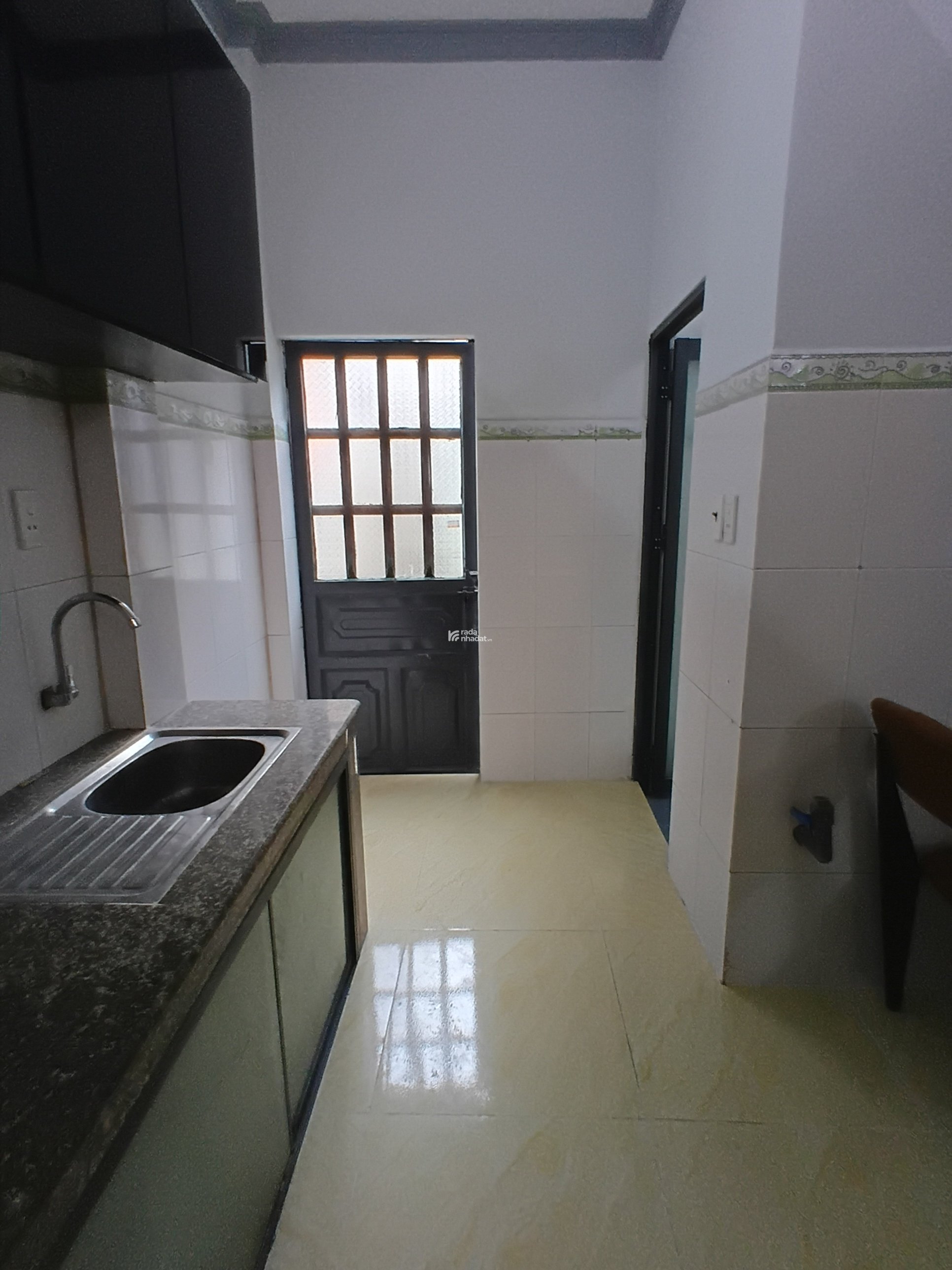 TIỀN ÍT MÀ DC HÍT DẦU THƠM ĐÂY ACE ƠI