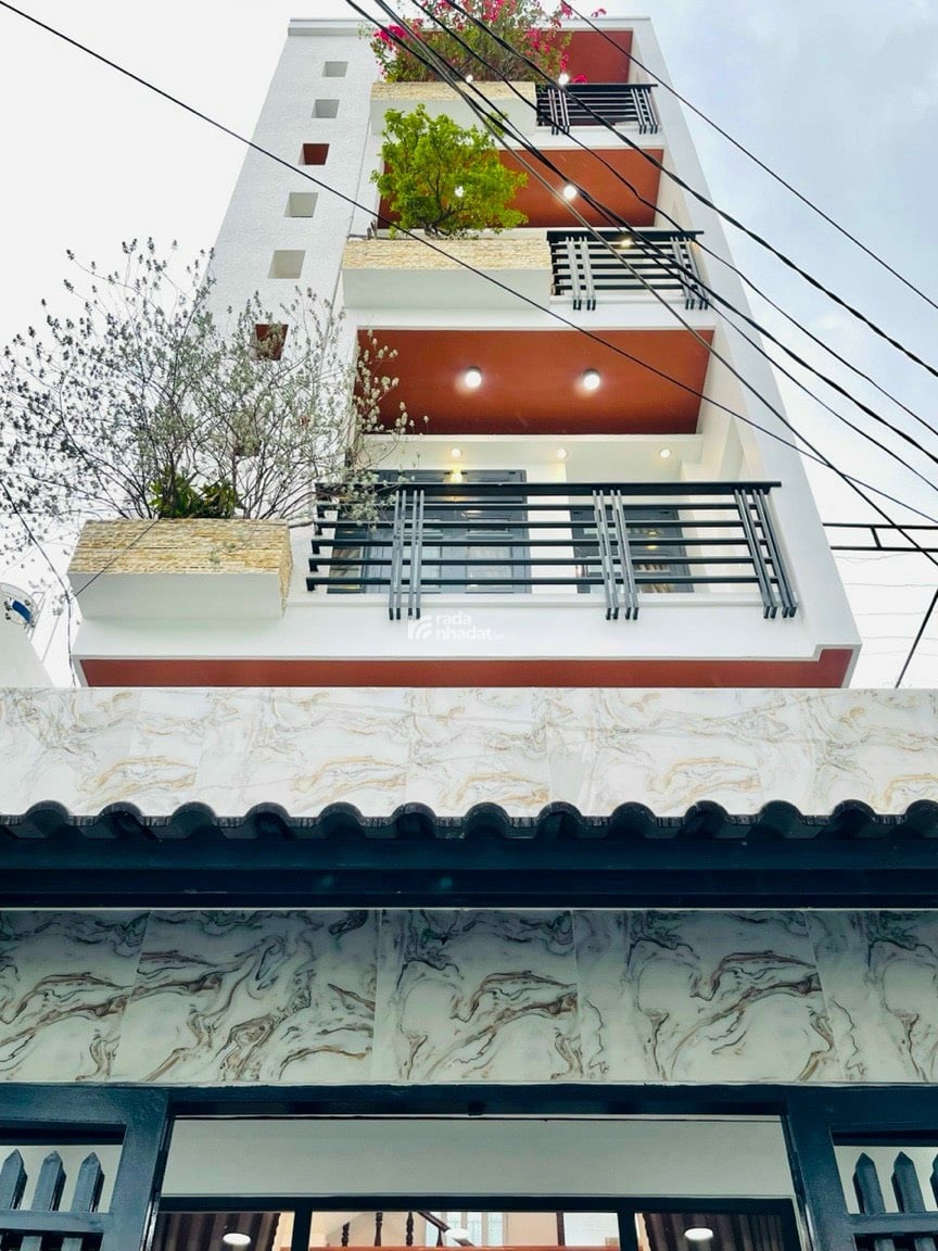 Bình Thạnh nhà 43m2 2tỷ150tr Lê Văn Duyệt. Sổ hồng riêng chính chủ