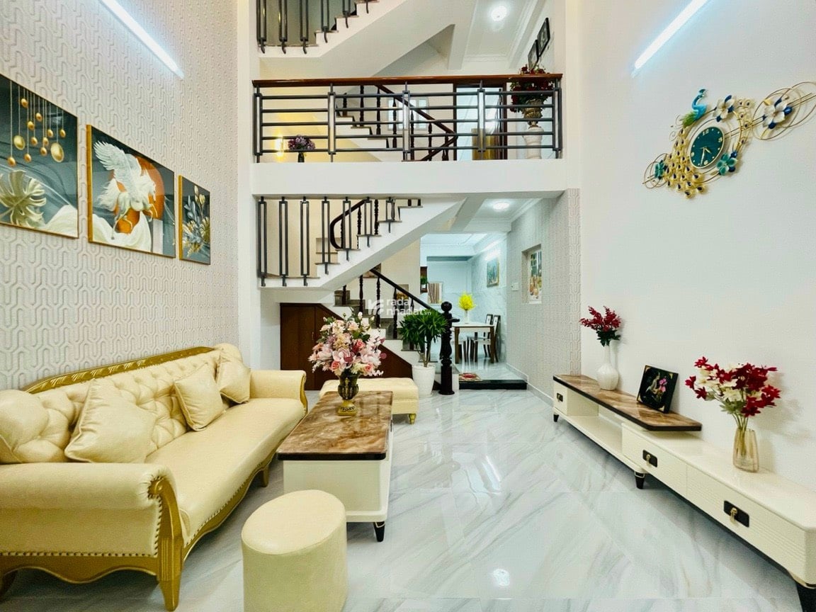 Bình Thạnh nhà 43m2 2tỷ150tr Lê Văn Duyệt. Sổ hồng riêng chính chủ