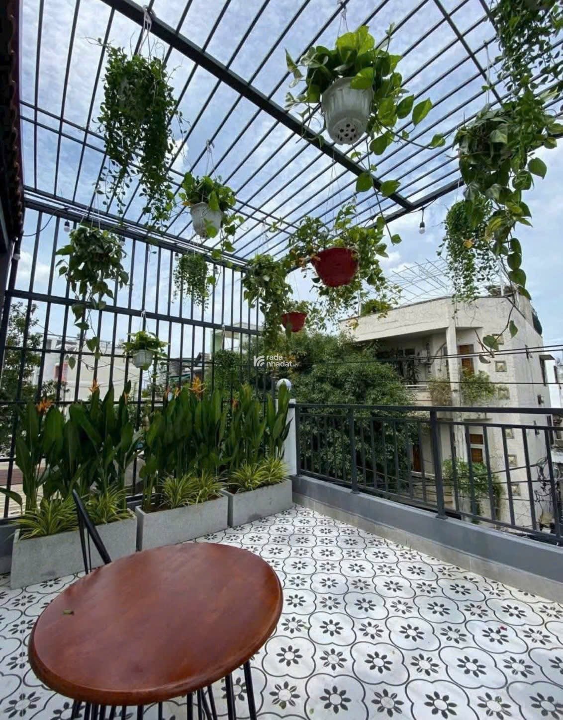 Vỡ nợ cần bán gấp nhà Tôn Thất Thuyết Quận 4, SHR hoàn công đủ full thổ cư giá 3 tỷ 550 TL