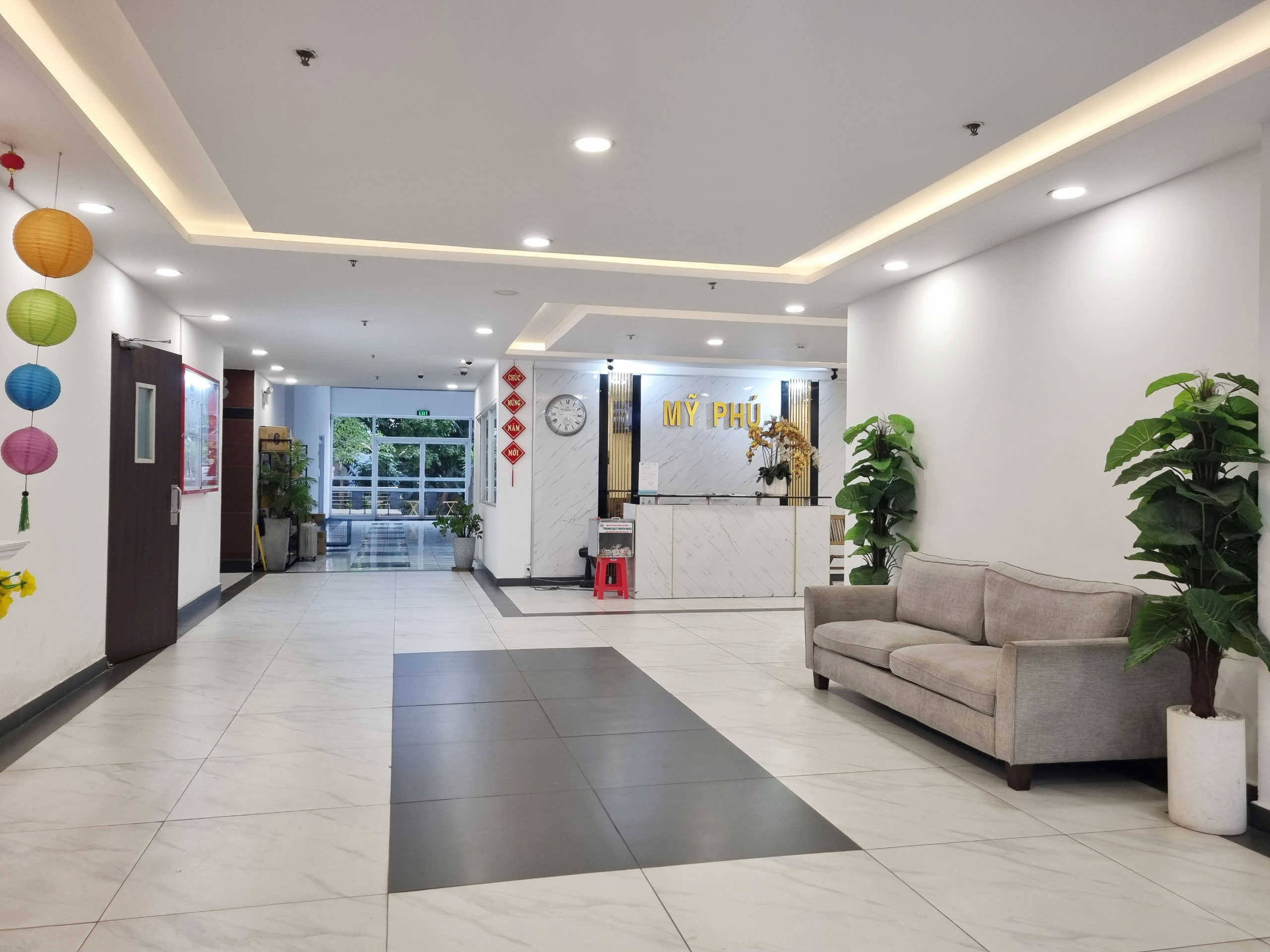 CHO THUÊ CĂN HỘ MỸ PHÚ QUẬN 7 - TẦNG TRUNG, FULL NỘI THẤT