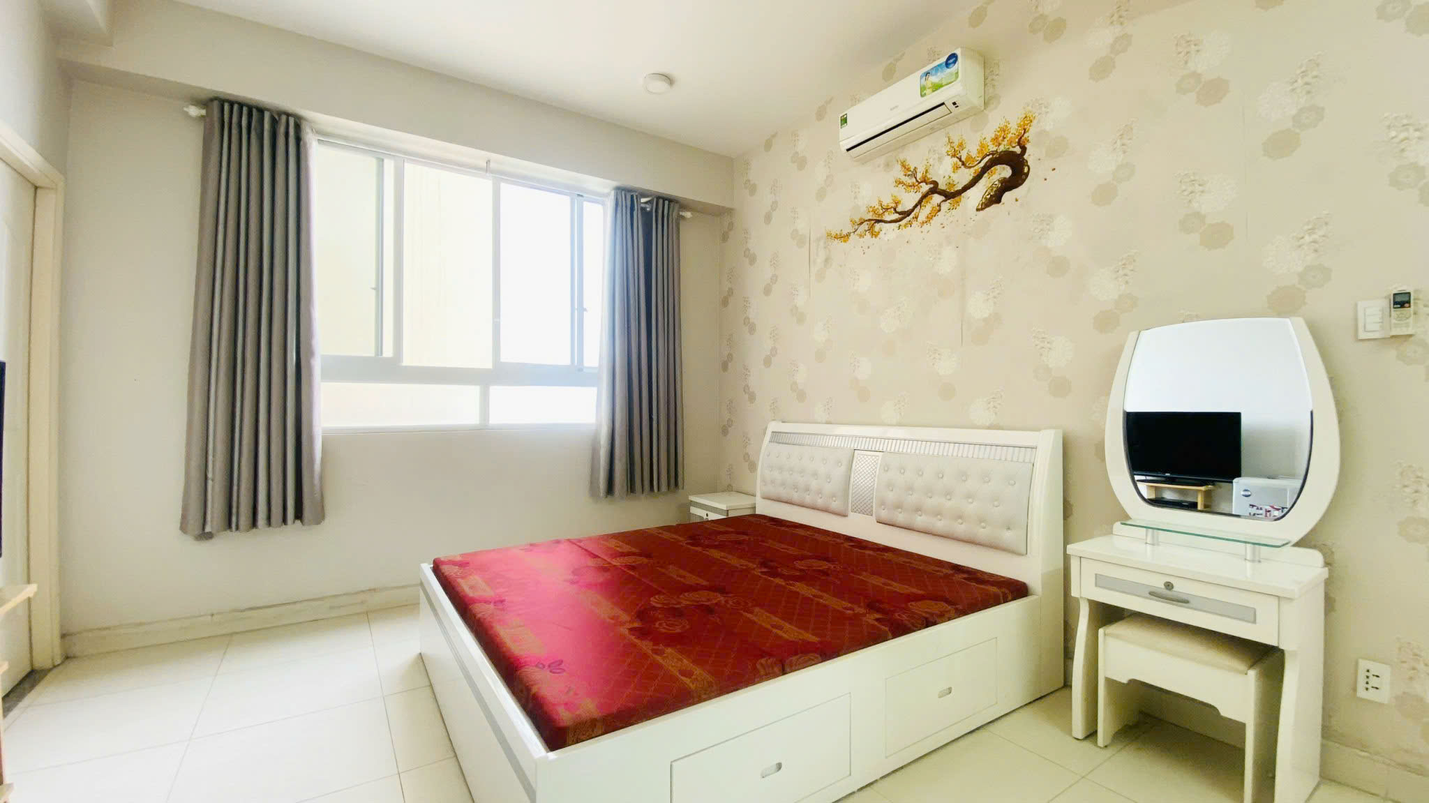 CHO THUÊ CĂN HỘ MỸ PHÚ QUẬN 7 - TẦNG TRUNG, FULL NỘI THẤT