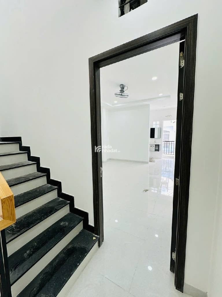 ( 4 x 16 ) , 3 TẦNG, XE HƠI NGỦ TRONG NHÀ, TRẦN VĂN KIỂU, QUẬN 6, NHỈNH 8 TỶ TL