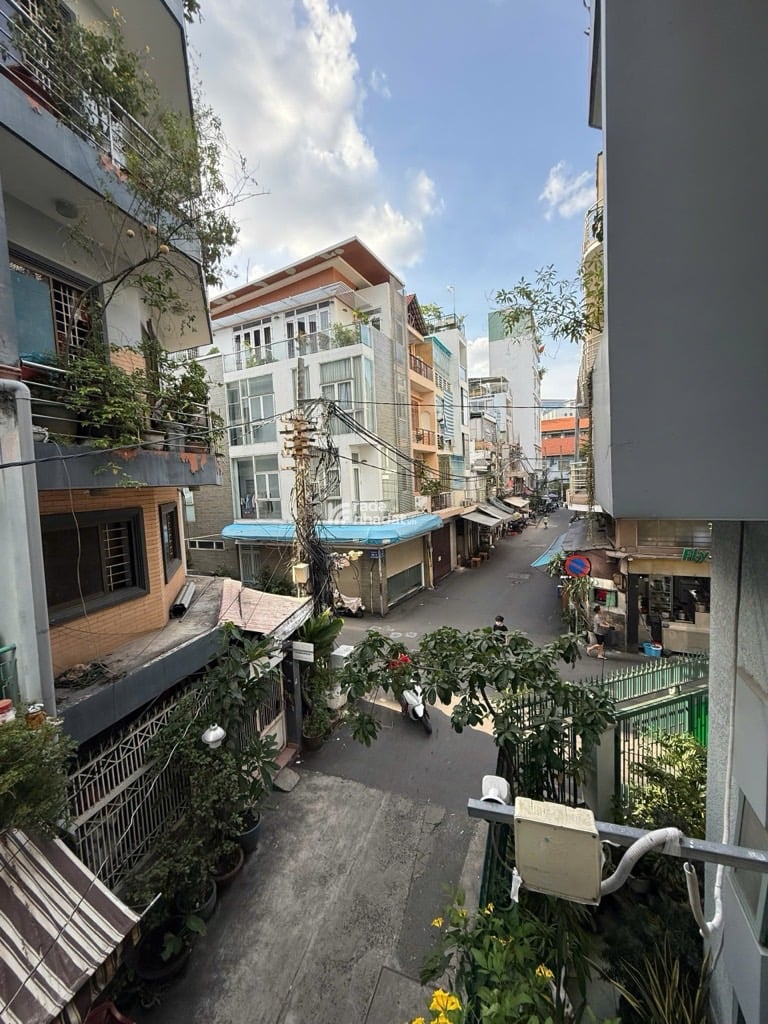 BÁN NHÀ QUẬN 3 - HẺM 3.8M XE HƠI THÔNG SUỐT NGUYỄN ĐÌNH CHIỂU RA ĐƯỜNG