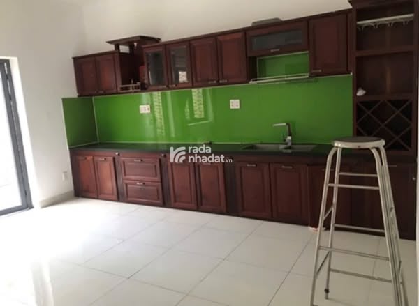 CHO THUÊ NHÀ KDC SÔNG ĐÀ, 1 TRỆT 2 LẦU, 3PN 1 PHÒNG THỜ, 15TR.