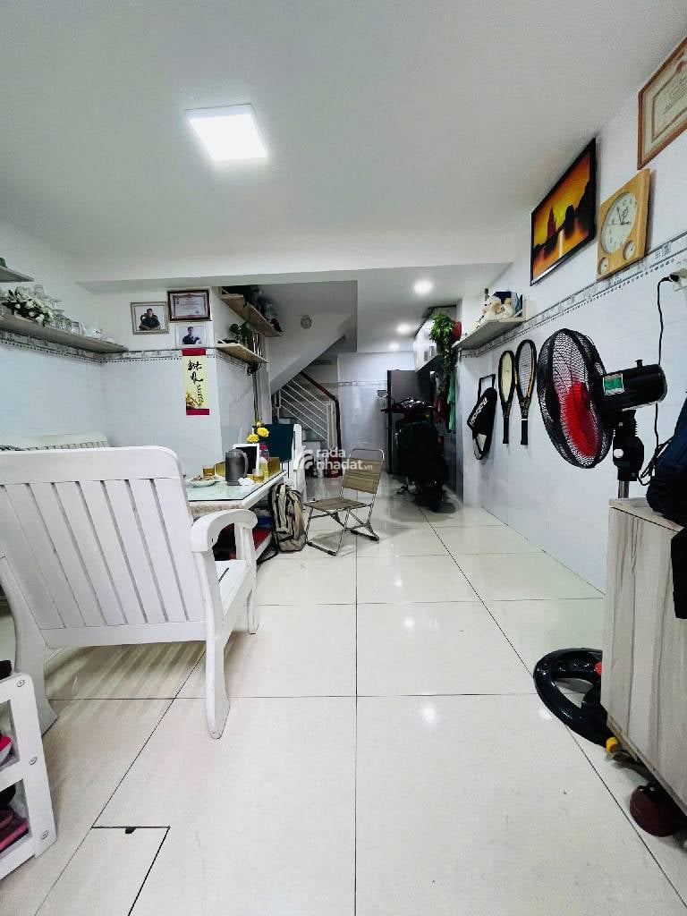 Nhà 4 Tầng, DTSD 56m2, Hẻm Xe Hơi Nguyễn Thị Tần P2 Q8, SHR, chỉ 3,98 Tỷ