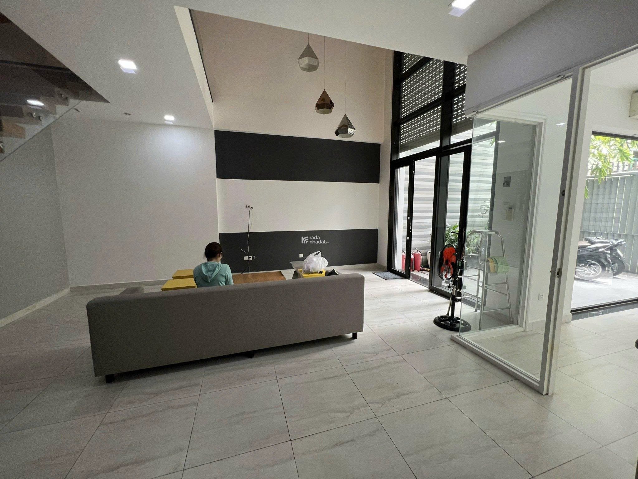 Bán nhà hẻm xe hơi đường Nguyễn Tiểu La, P8, Q10 - 7.3x12 - Nhỉnh 25 tỷ