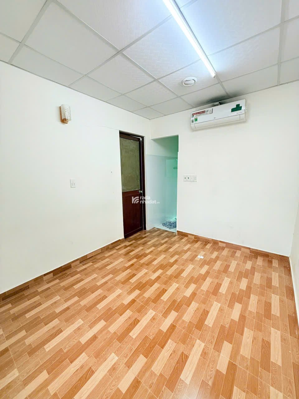 BÁN NHÀ ĐƯỜNG NGUYỄN SỸ SÁCH, NGAY CHỢ TÂN TRỤ, 5,8x6,2, SỔ RIÊNG
