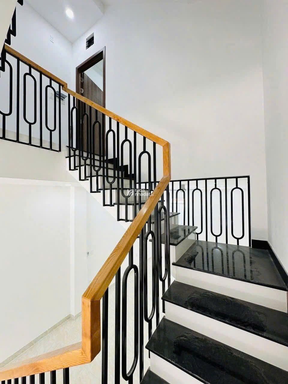  HÀNG HIẾM BÌNH PHÚ DT(3.95X16)GIÁ 8.850 TỶ 