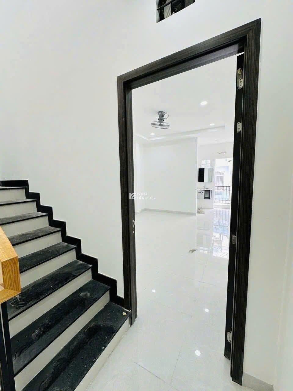  HÀNG HIẾM BÌNH PHÚ DT(3.95X16)GIÁ 8.850 TỶ 