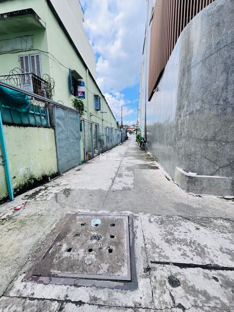 Bán nhà , 2 Tầng DTSD 64m2, vị trí đẹp, Liên Tỉnh 5, P5 Quận 8, sát bến xe Quận 8, Giá 4,98 Tỷ