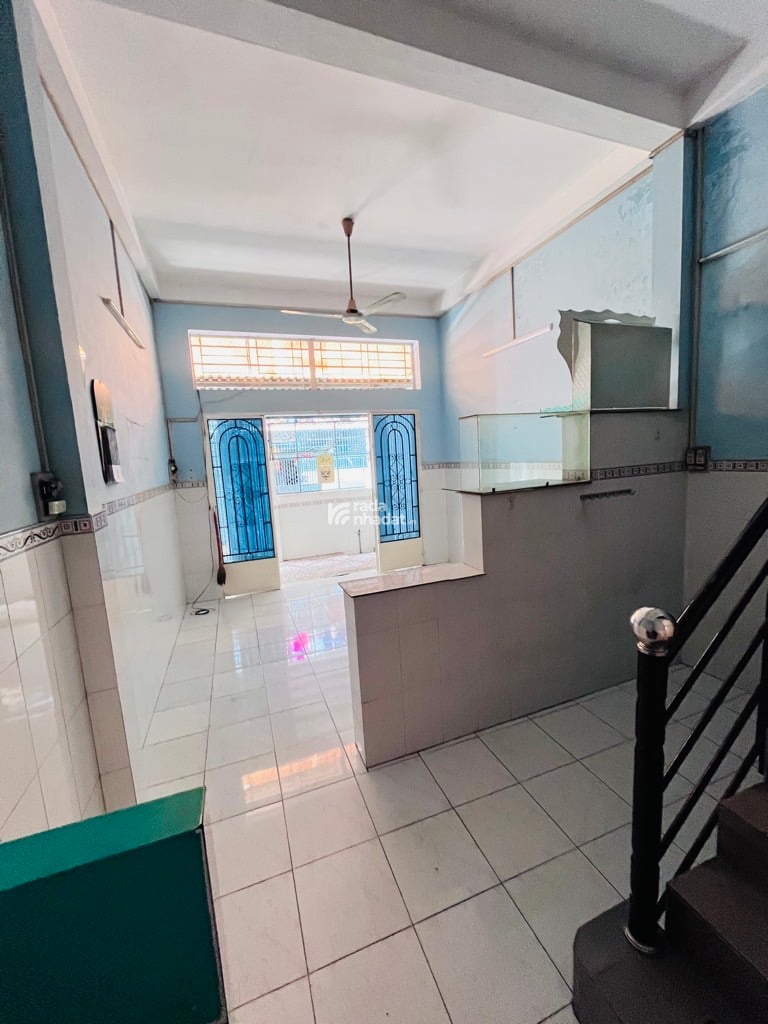 Bán nhà , 2 Tầng DTSD 64m2, vị trí đẹp, Liên Tỉnh 5, P5 Quận 8, sát bến xe Quận 8, Giá 4,98 Tỷ