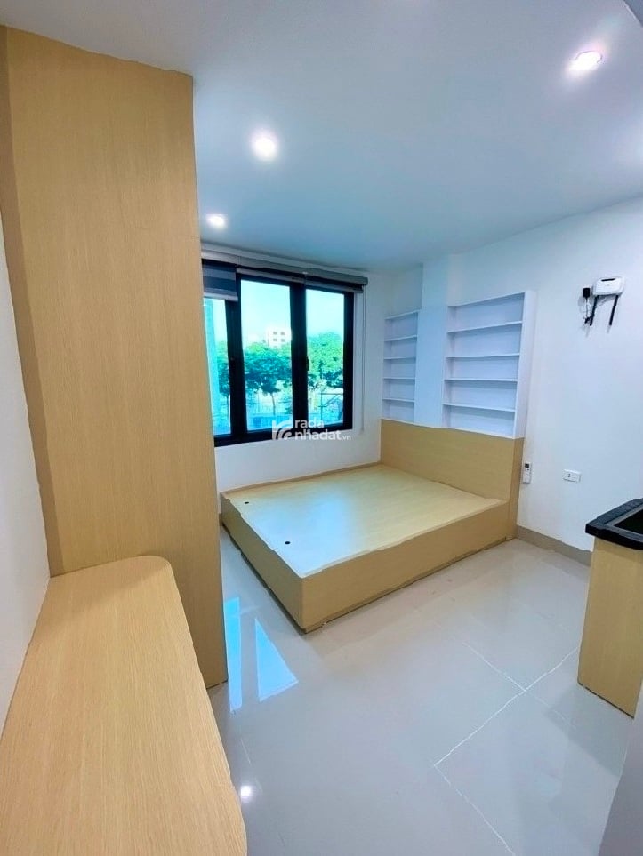 NHÀ ĐẸP - MỚI XÂY - 6 TẦNG - THANG MÁY - 40M2 - HƠN 11 TỶ - HOÀNG QUỐC VIỆT