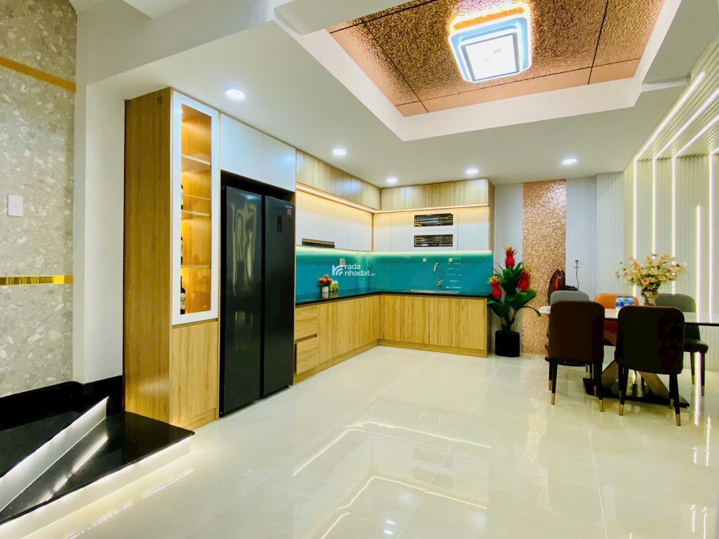 5 TẦNG FULL NỘI THẤT GẦN CHỢ THẠCH ĐÀ - DTS 105m2 - NGANG KHỦNG 7.5m - 5.6 TỶ