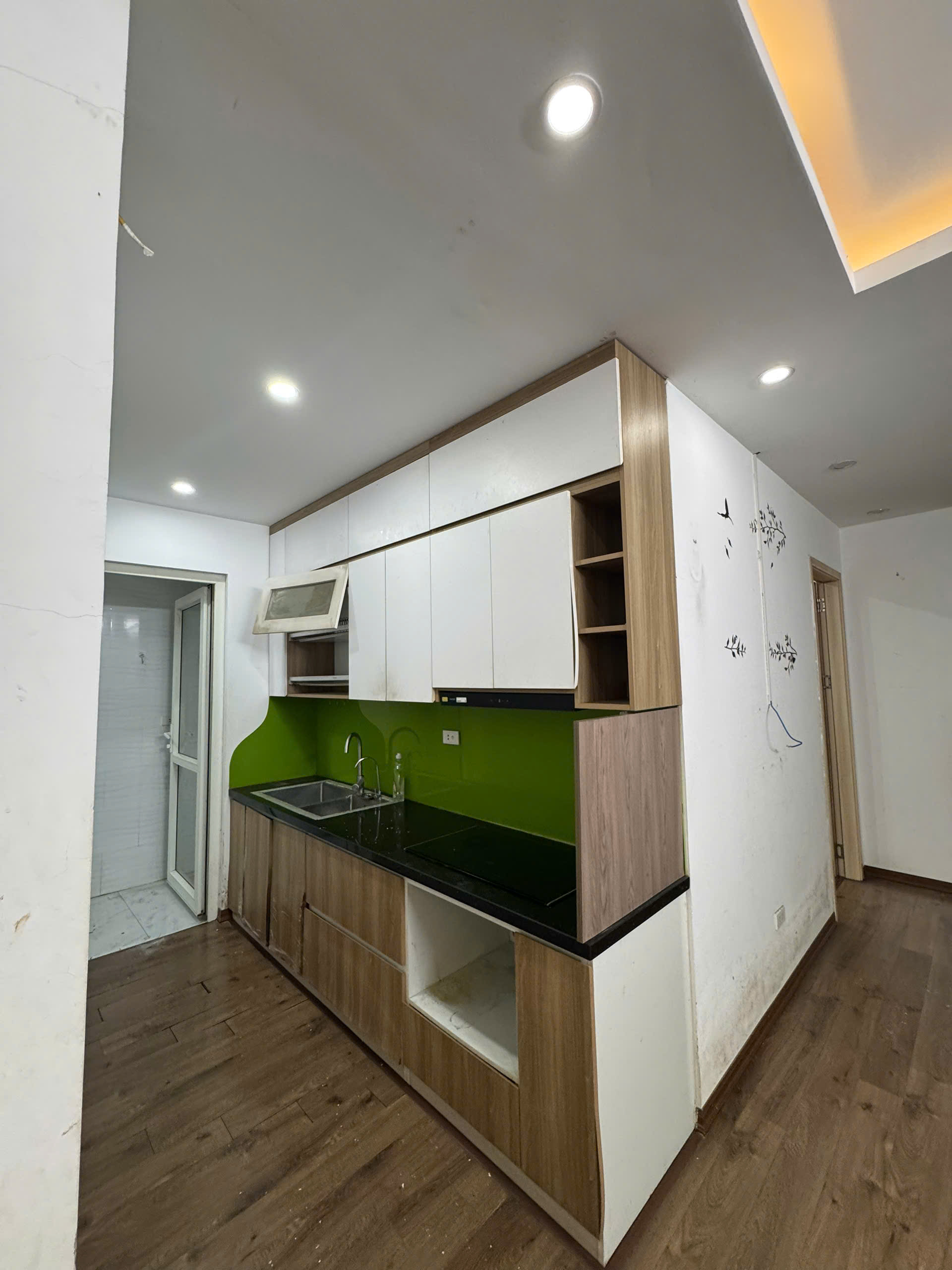 Chính chủ cần bán gấp căn hộ view đẹp tại KĐT Thanh Hà Cienco5 - 2.42 tỷ!