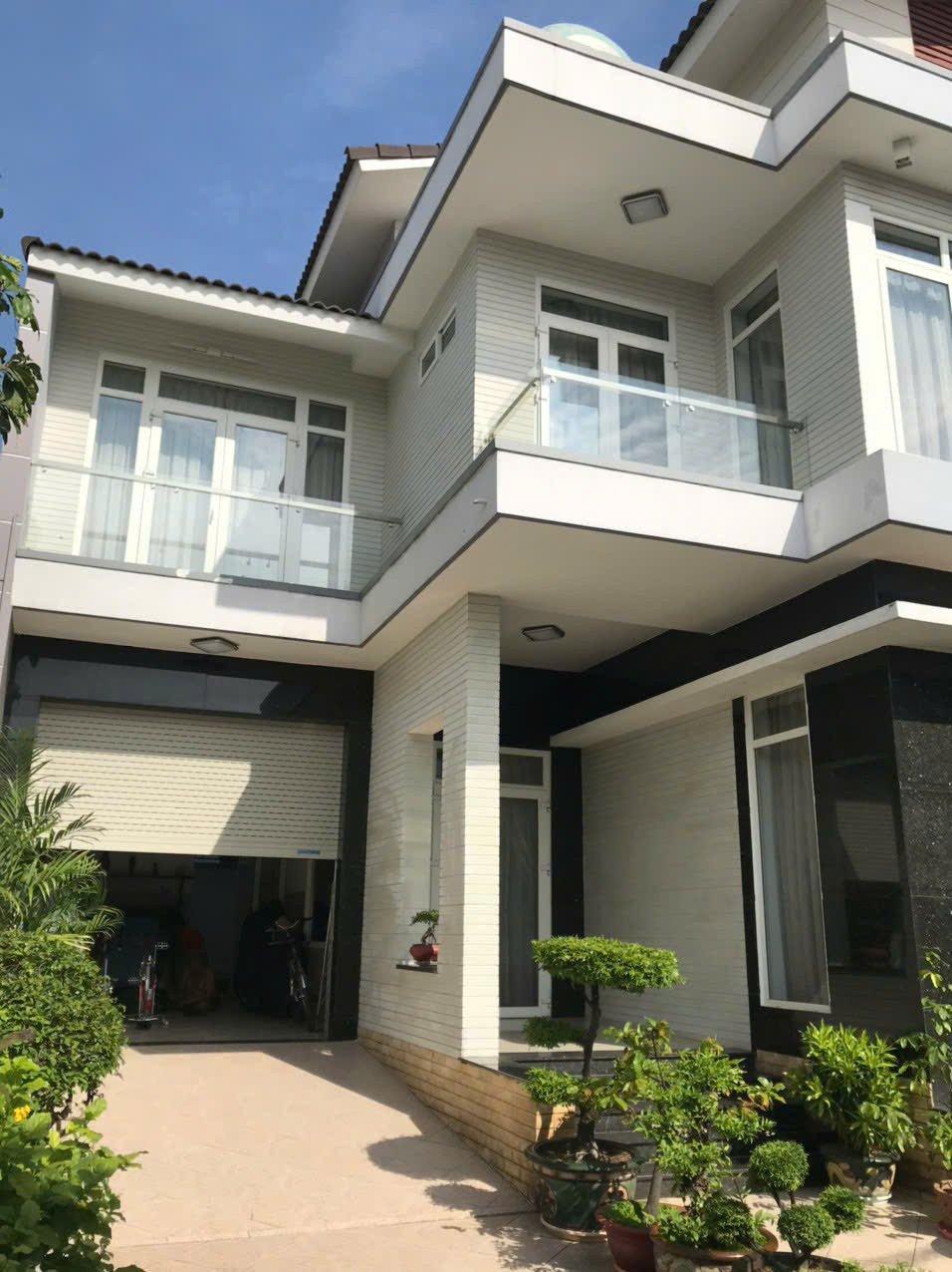 BIỆT THỰ ĐƠN LẬP PHONG CÁCH TÂY 3 TẦNG GẦN PHẠM VĂN ĐỒNG 14X20 CHỈ 30,5 TỶ.