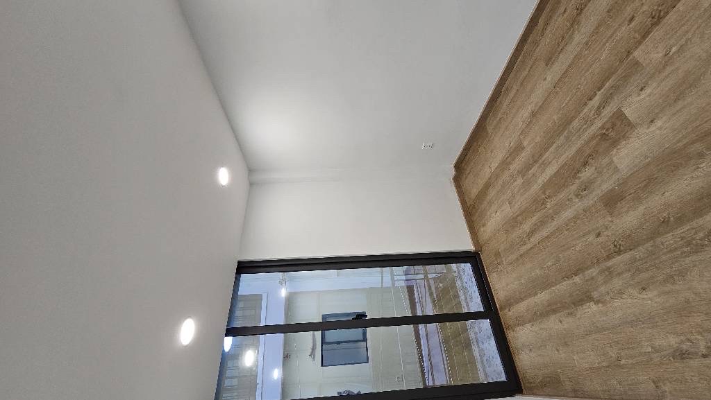 NỞ HẬU - KHÔNG LG - CHO THUÊ BÈO 10TR/TH - HẺM VIP LẠC LONG QUÂN - ĐƯỜNG 4M