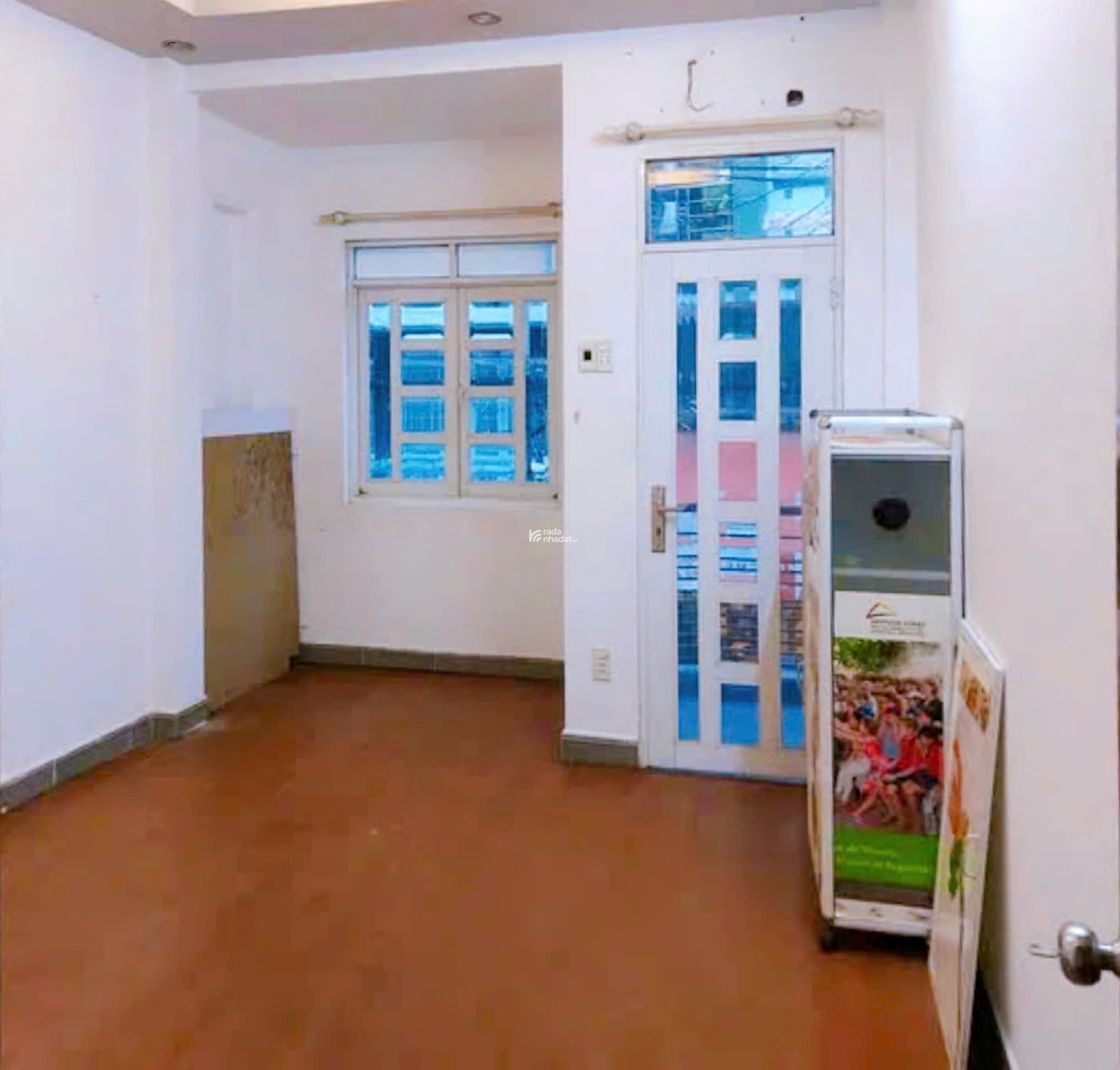 Bán nhà hẻm Xe Hơi 3 tầng Tô Hiến Thành,QUẬN 10,DT 40 m2,Dòng tiền168 tr/năm, Giá 4.95 tỷ