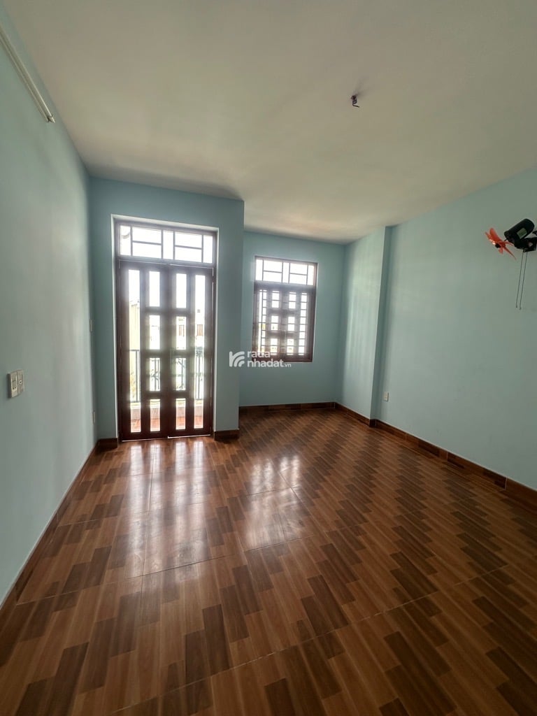 Bán nhà đường lê trọng tấn tân phú